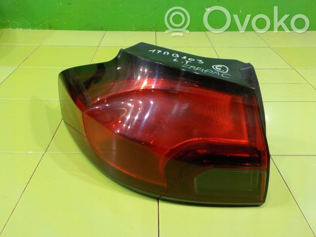 Lampa tylna   428448700,17AB203,39033312