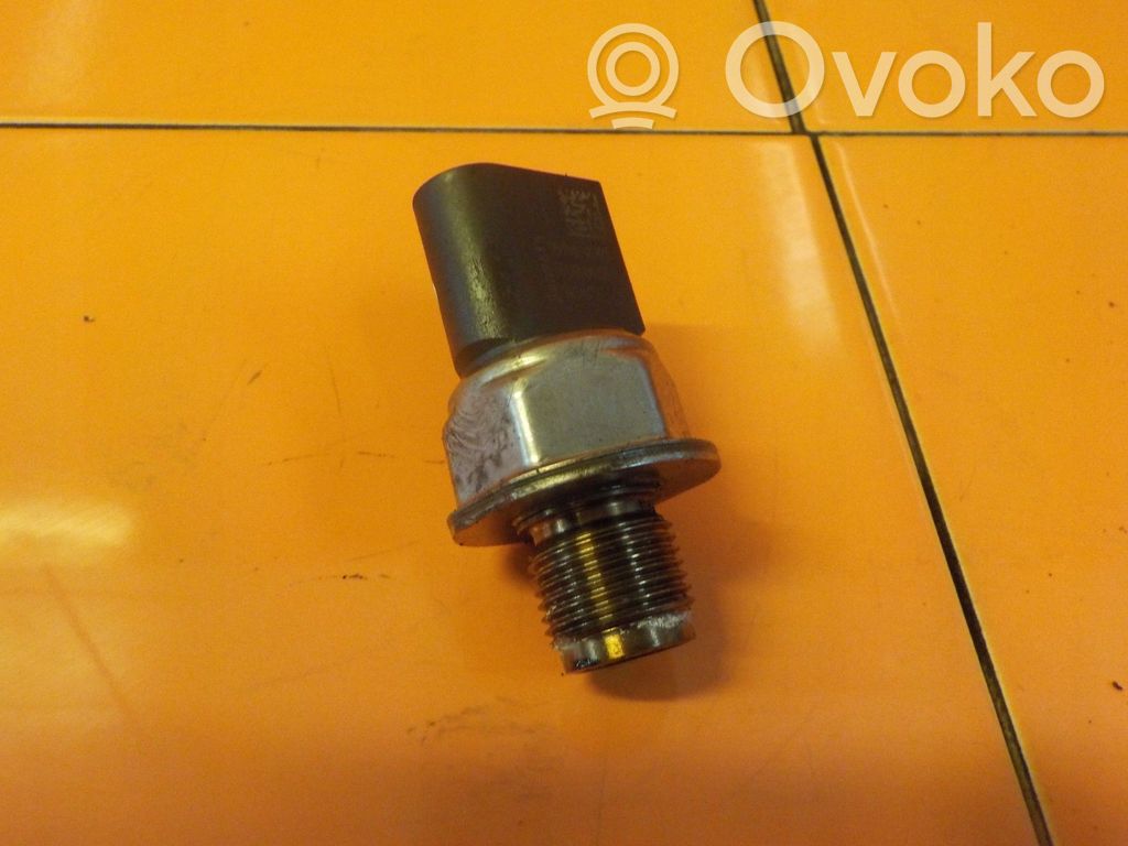 Ford Transit Polttoaineen paineanturi 