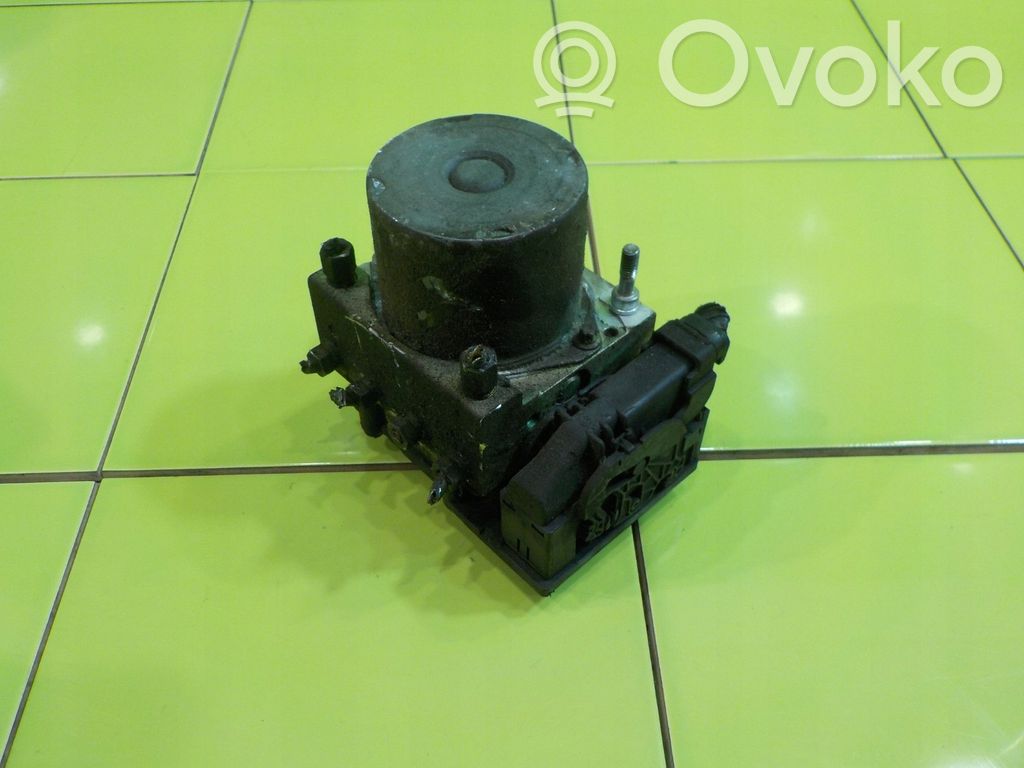 Subaru Impreza II Bomba de ABS 