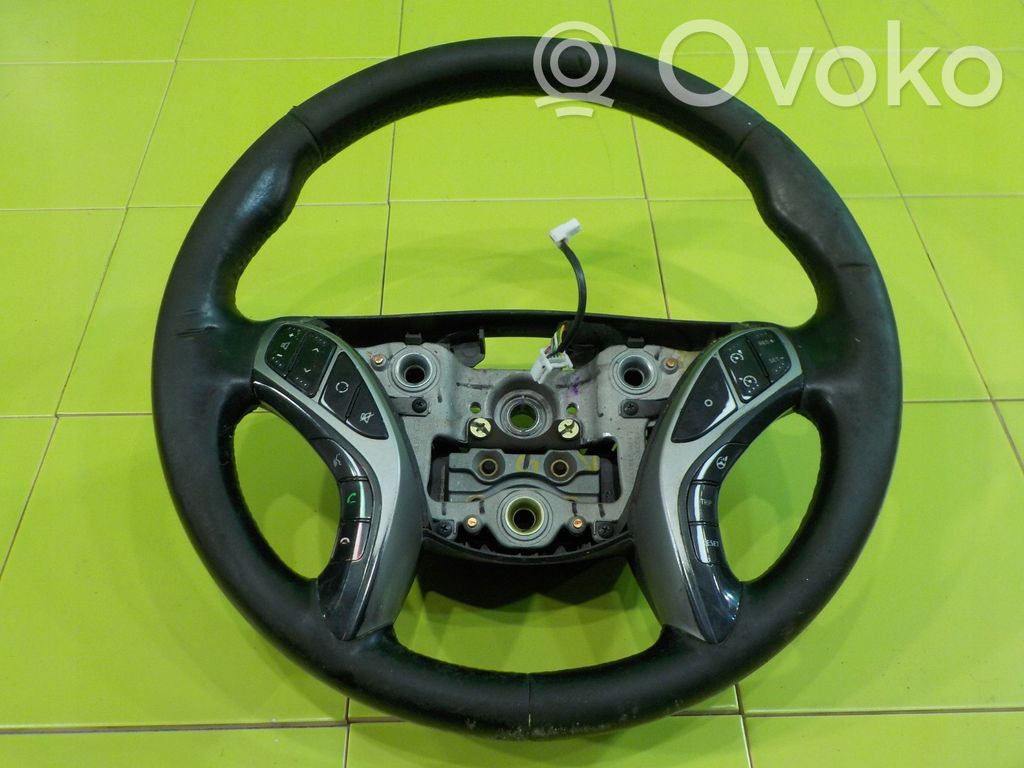 Hyundai i30 Ohjauspyörä 