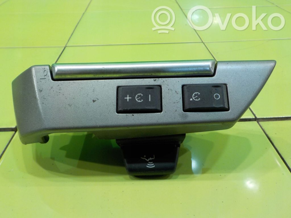 Land Rover Discovery 3 - LR3 Muut kytkimet/nupit/vaihtimet 