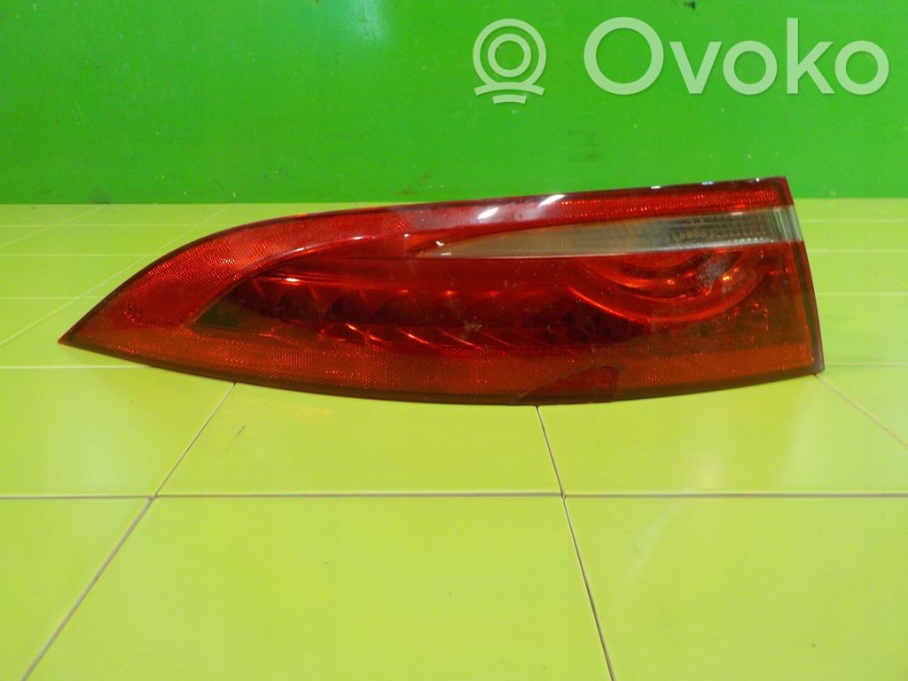 Jaguar XF X260 Rear/tail lights 