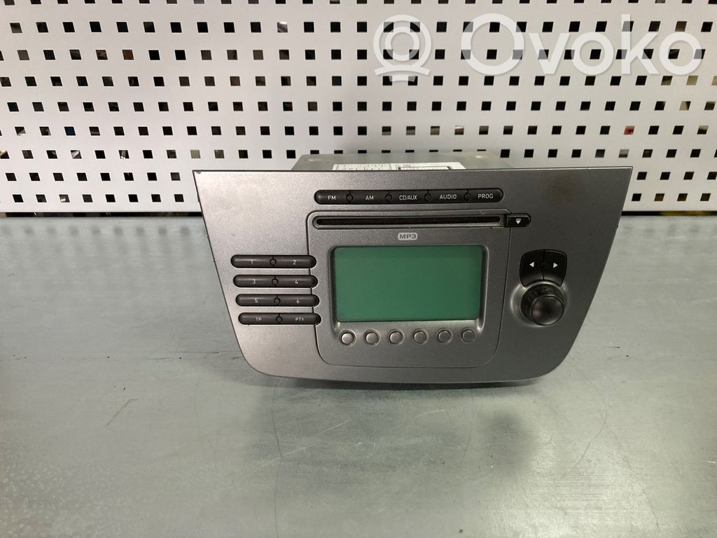 Seat Altea XL Radio/CD/DVD/GPS head unit 