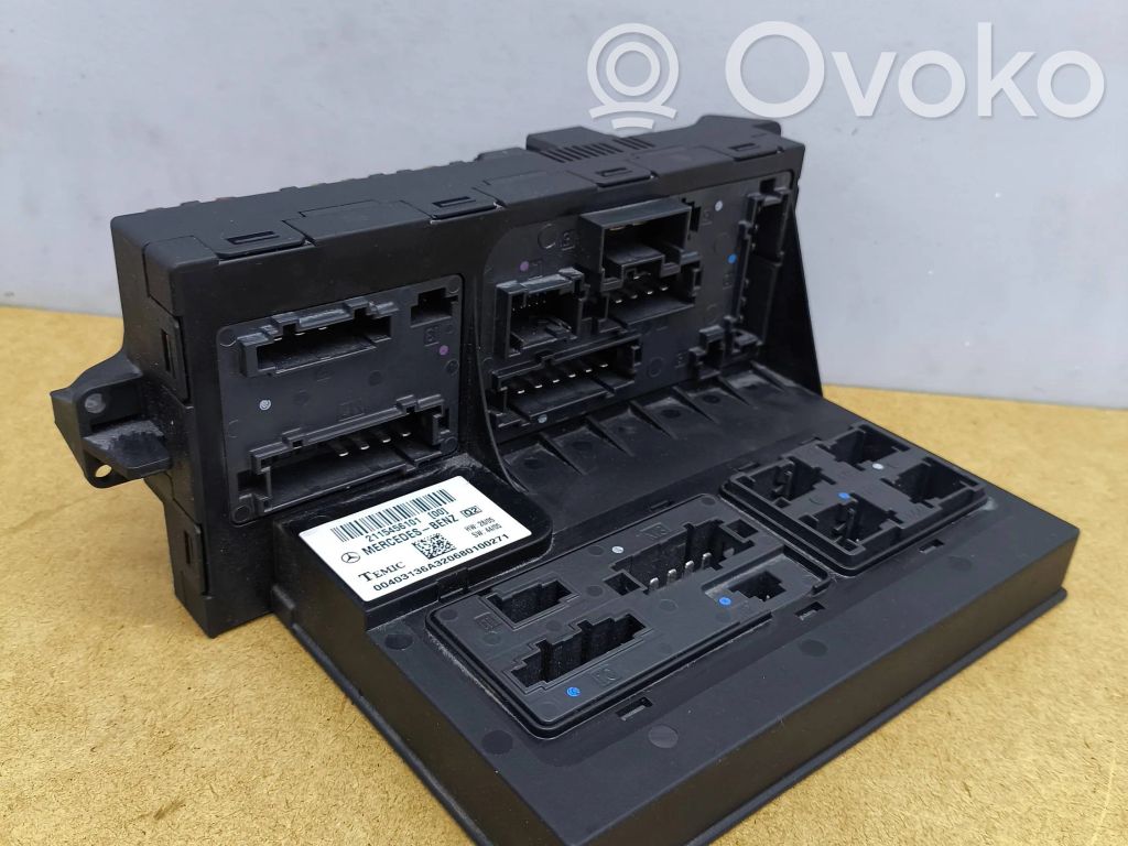 Mercedes-Benz E W211 Fuse module 
