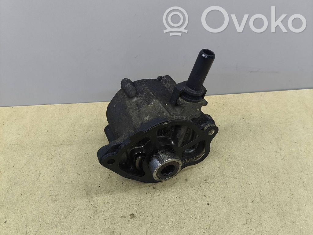 Mercedes-Benz E W212 Vacuum pump 