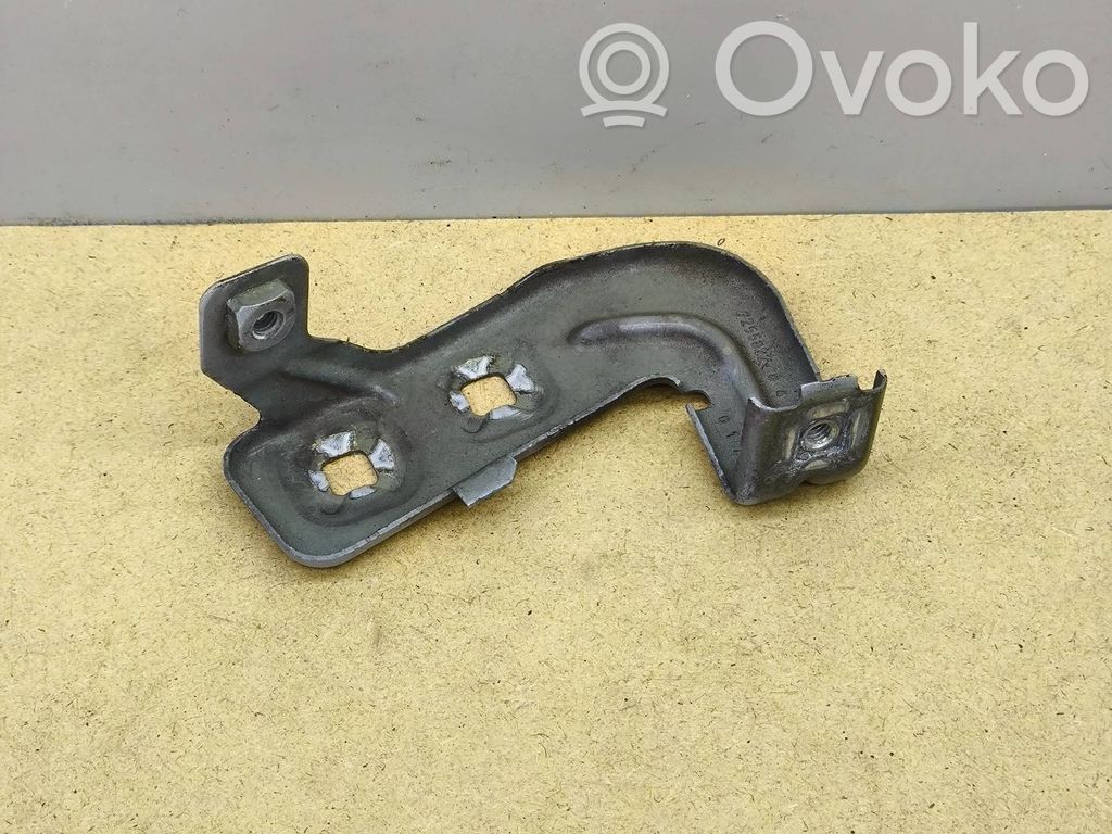 BMW 3 F30 F35 F31 Fender mounting bracket 