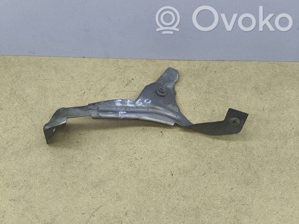 BMW 5 E60 E61 Fender mounting bracket 