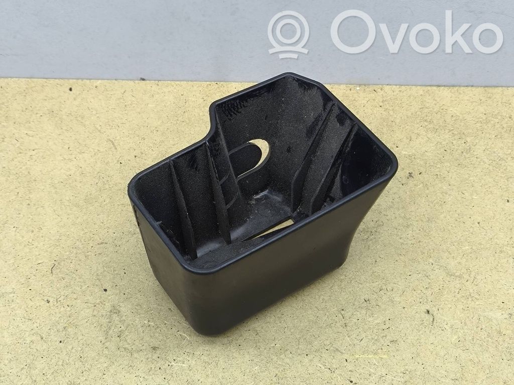 BMW 3 E90 E91 Bracket in trunk/boot 