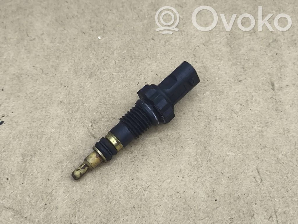 BMW 3 E90 E91 Fuel temperature sensor 