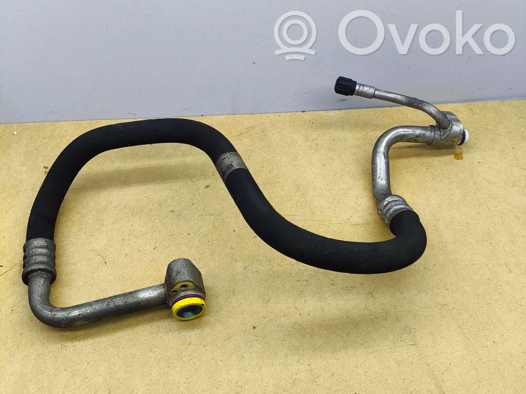 BMW 3 E90 E91 Air conditioning (A/C) pipe/hose 