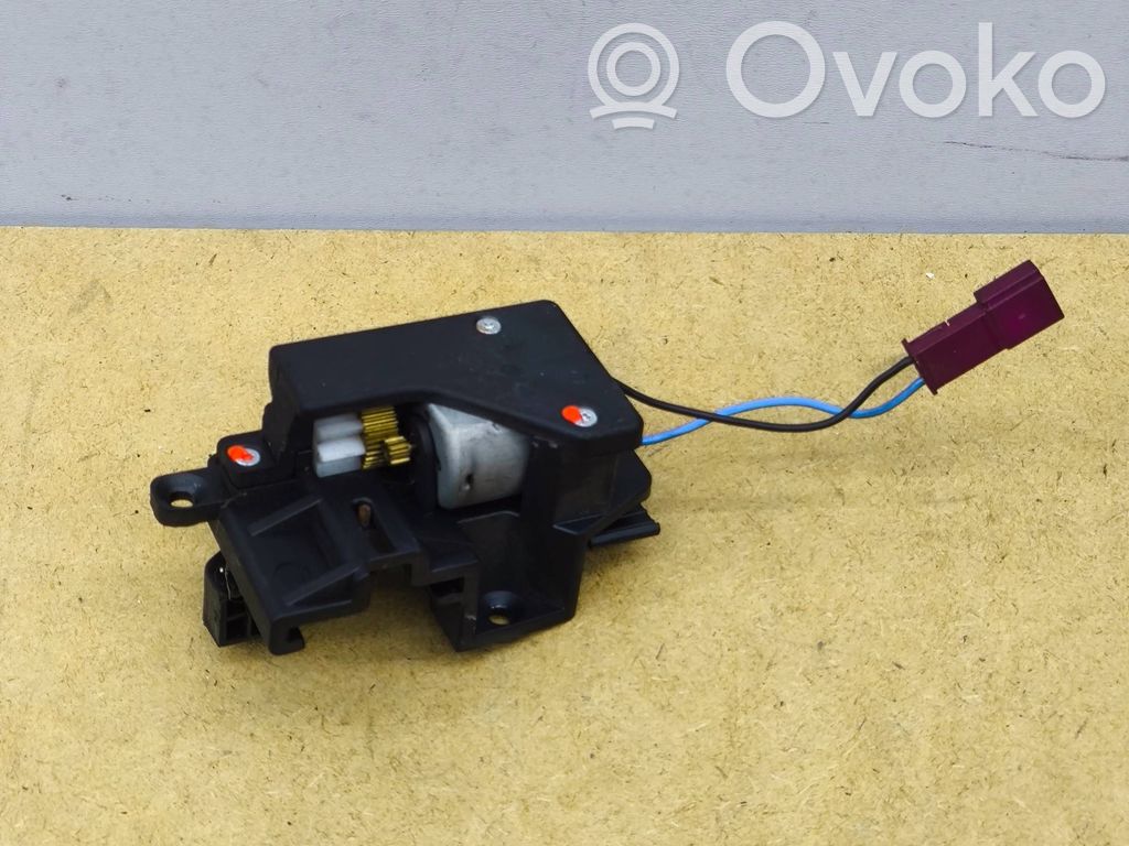 BMW 5 E60 E61 Curtain motor 