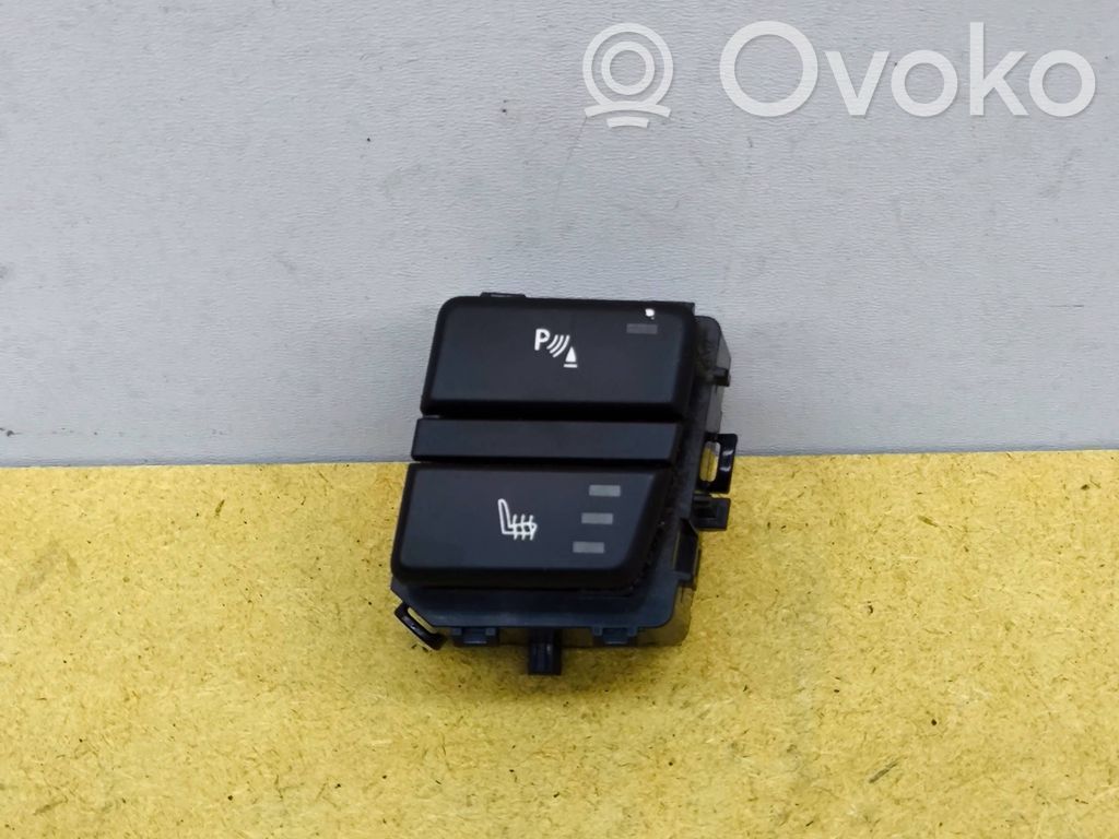 BMW 5 E60 E61 Seat heating switch 
