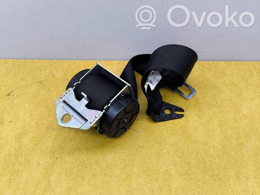 BMW 3 E90 E91 Saugos diržas vidurinis (gale) 