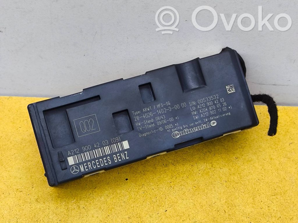Mercedes-Benz C W204 Siłownik elektryczny podnoszenia klapy tylnej / bagażnika 