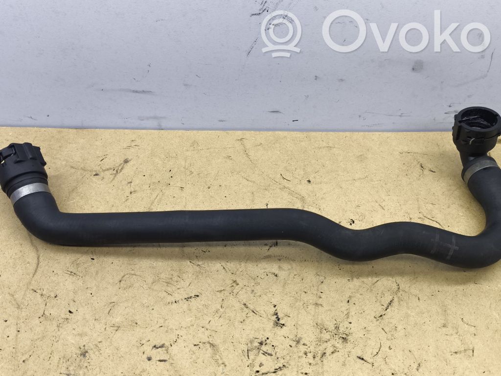 BMW 1 E81 E87 Engine coolant pipe/hose 