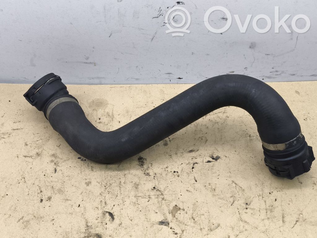 BMW 3 E90 E91 Engine coolant pipe/hose 