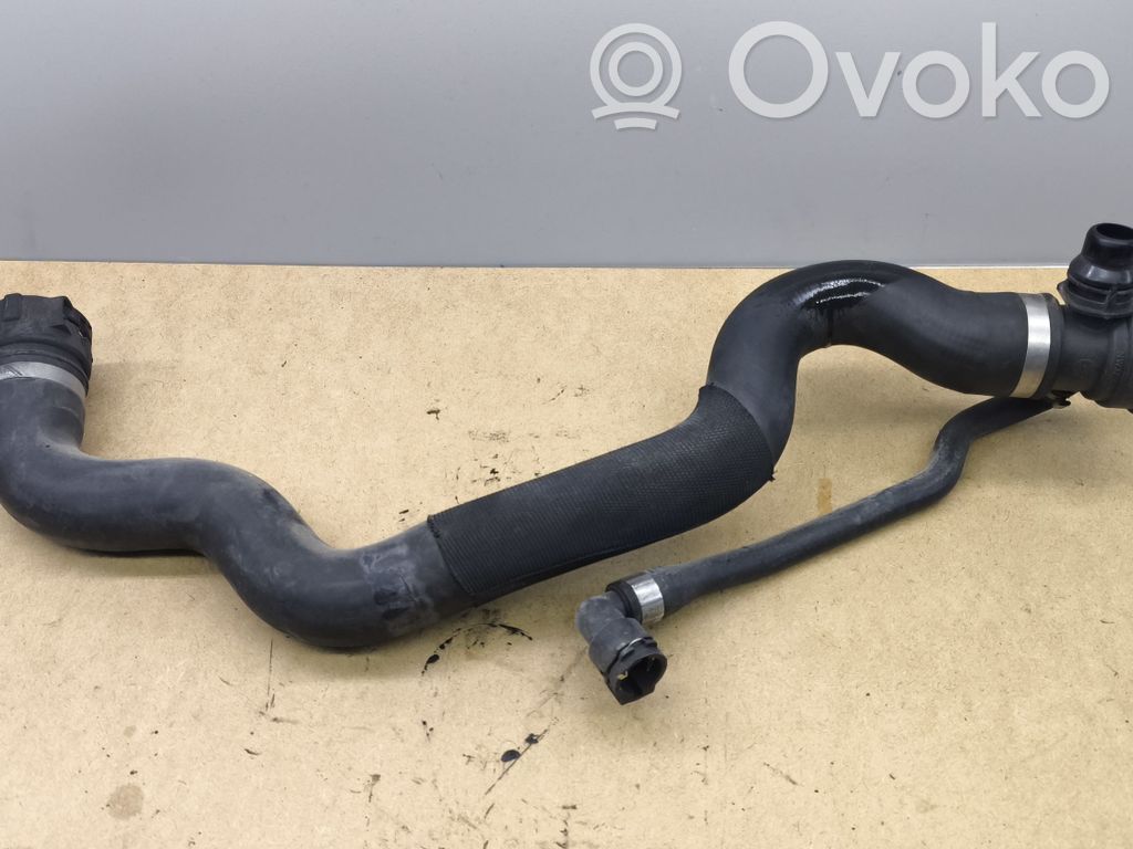 BMW 3 E90 E91 Engine coolant pipe/hose 