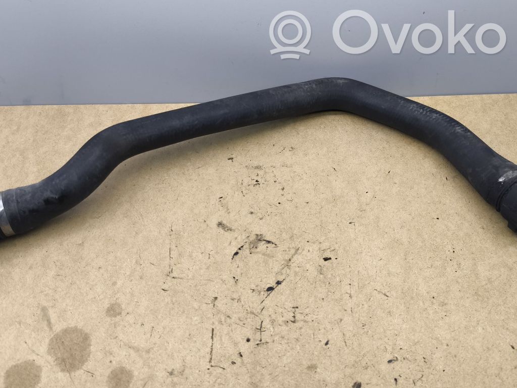 BMW X5 E70 Engine coolant pipe/hose 