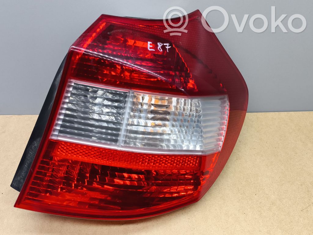 Rear/tail lights   6924502