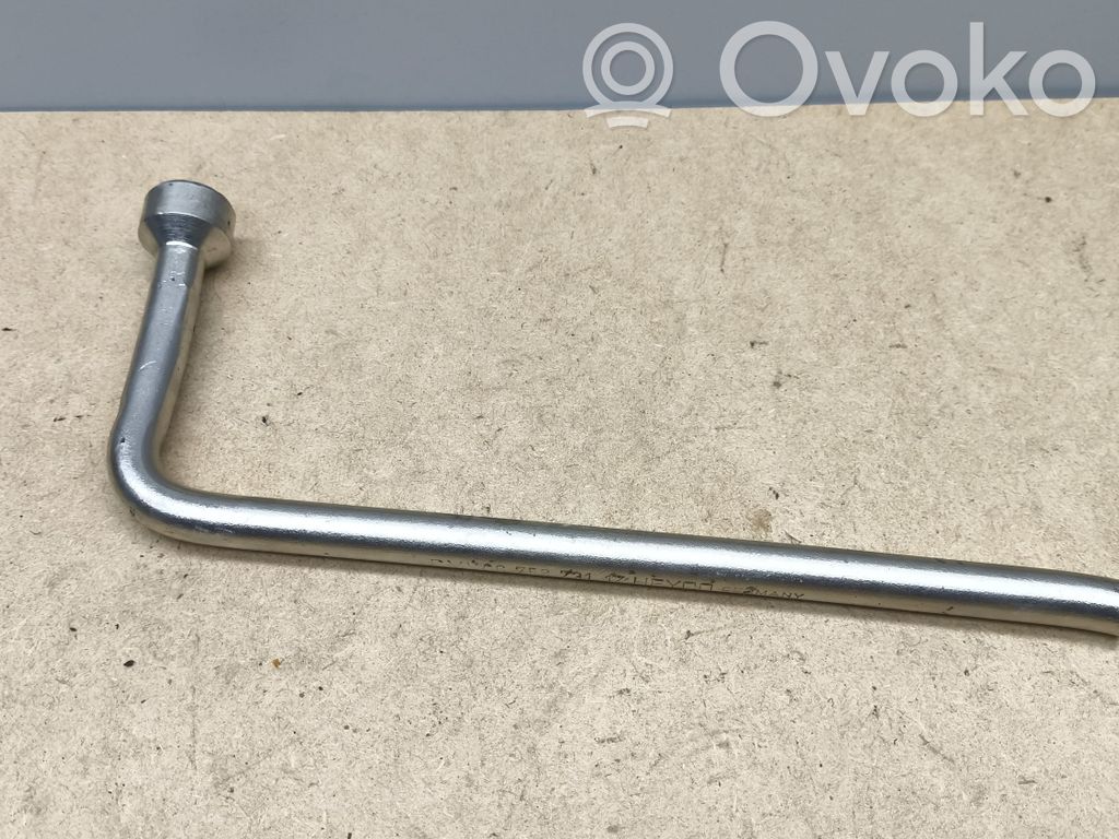 BMW 7 E65 E66 Wheel nut wrench 