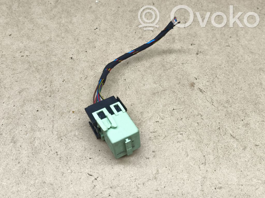 Kita rėlė   8373700,23134A555312,4136