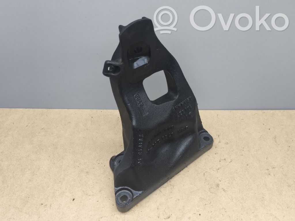 BMW 7 E65 E66 Engine mounting bracket 