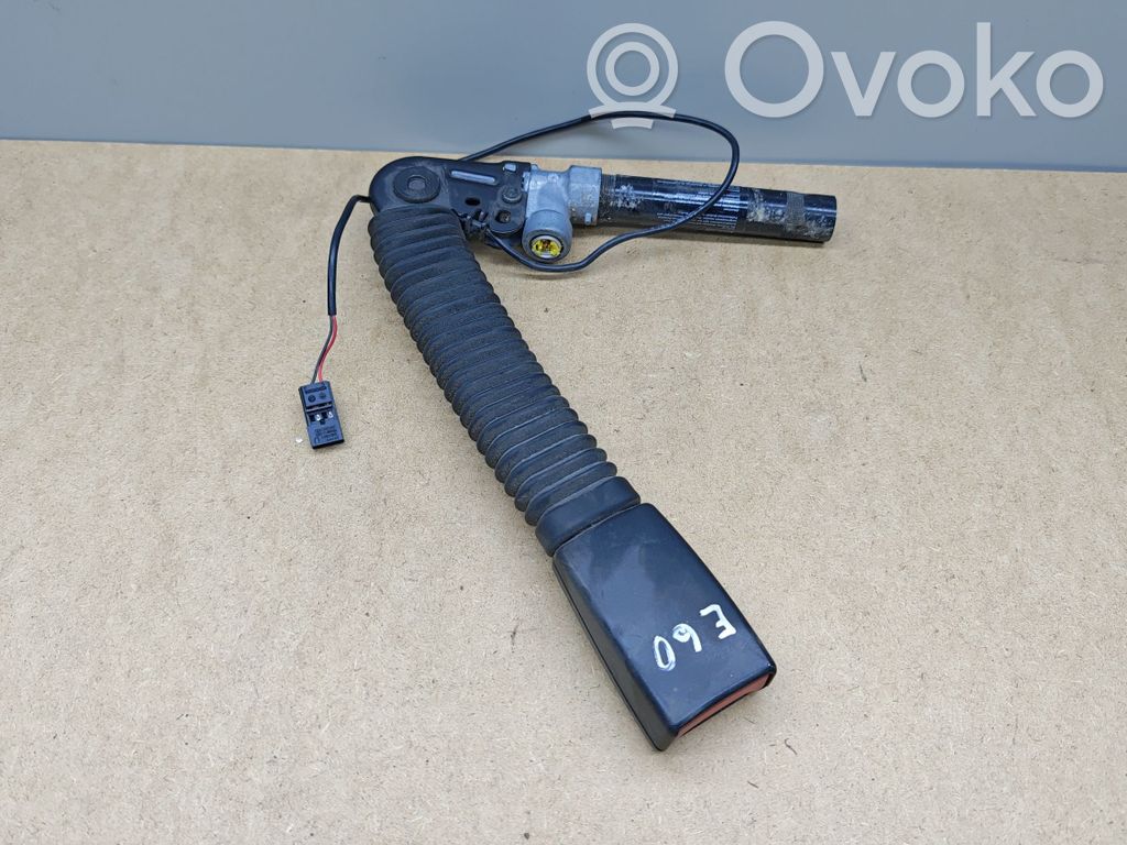 BMW 5 E60 E61 Sagtis diržo priekinė 