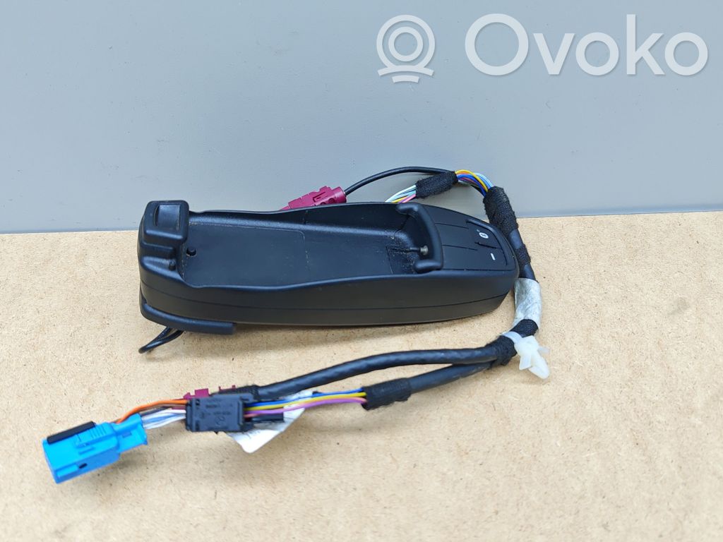 Mercedes-Benz CLS C219 Bluetooth control unit module 