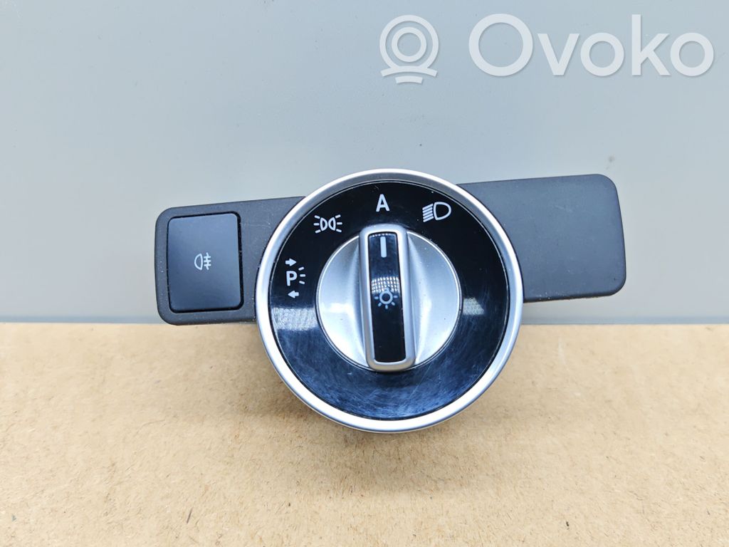 Mercedes-Benz C W204 Interrupteur d’éclairage 