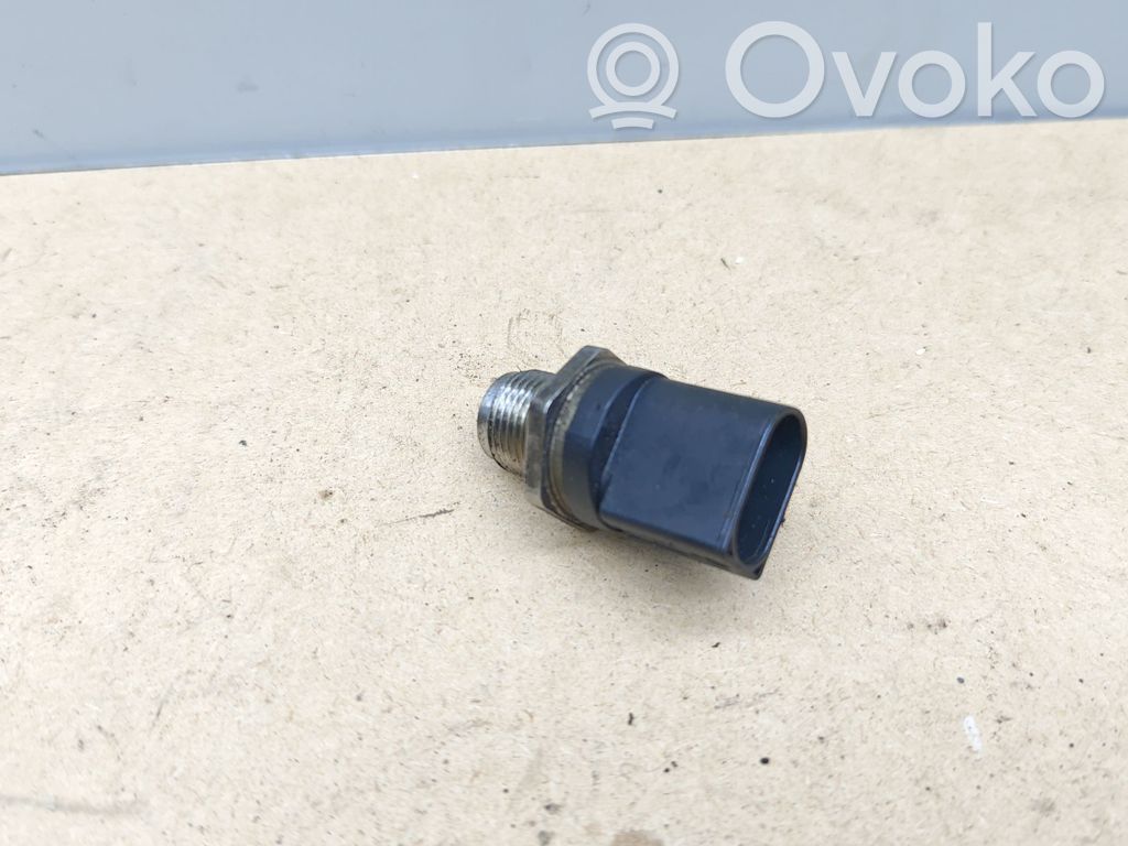 BMW 3 E90 E91 Fuel main line pipe 