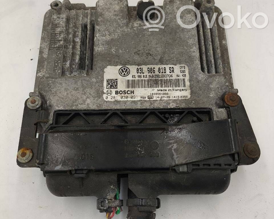 Skoda Superb B6 (3T) Engine control unit/module 