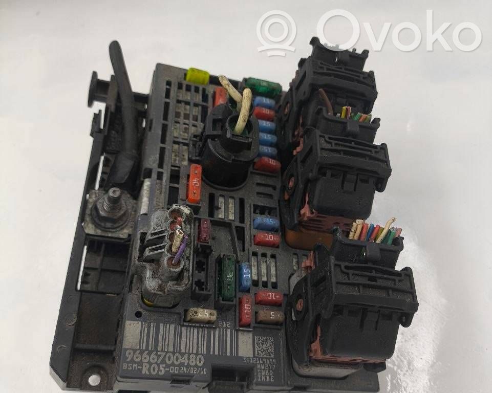 Sulakemoduuli   9666700480