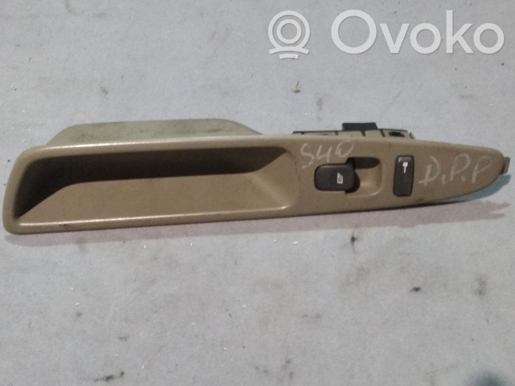 Electric window control switch   30889755,00W282