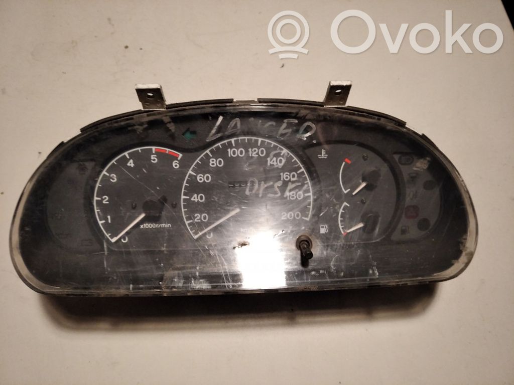 Mitsubishi Lancer Speedometer (instrument cluster) 