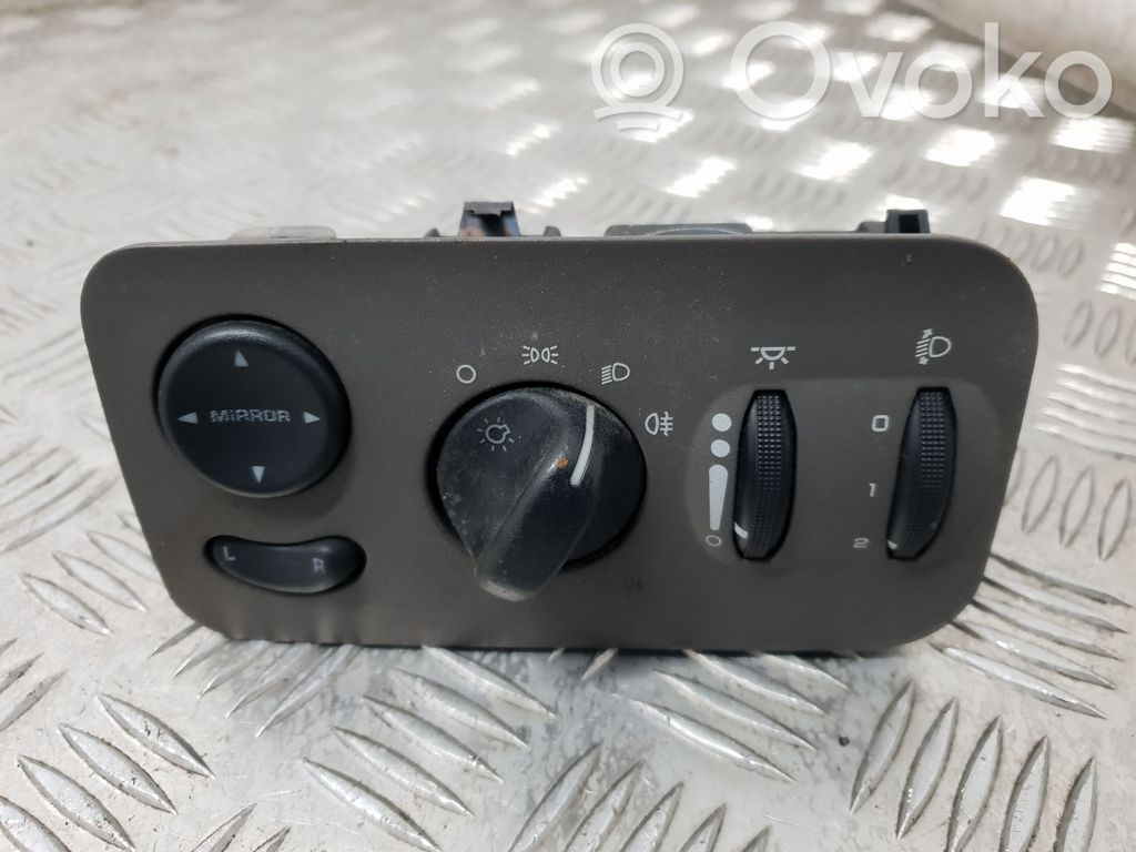 Light switch   746746083,P0TH131L5AC