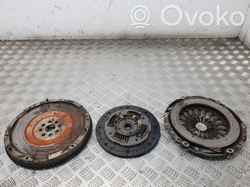 Clutch set kit   323049910,123032310,XS4Q6375AC