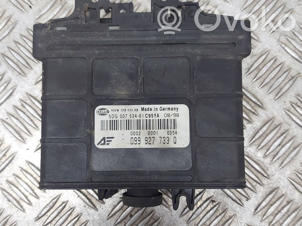 Motorsteuergerät/-modul   95VW12B585KB,099927733Q
