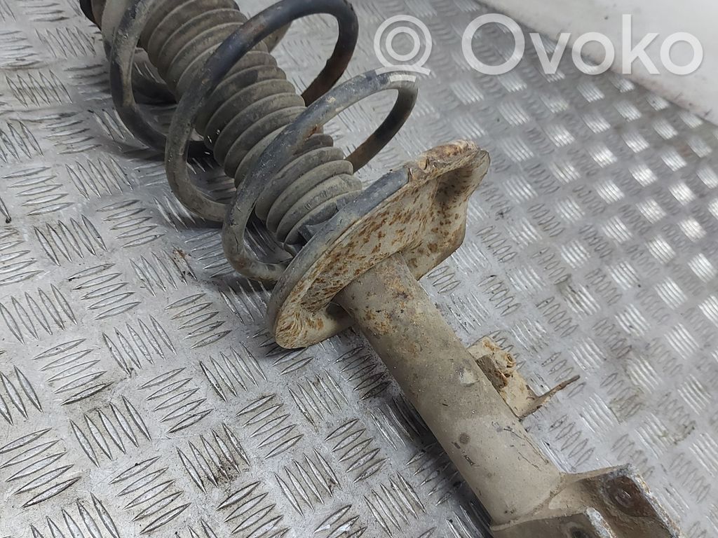 Stoßdämpfer vorne