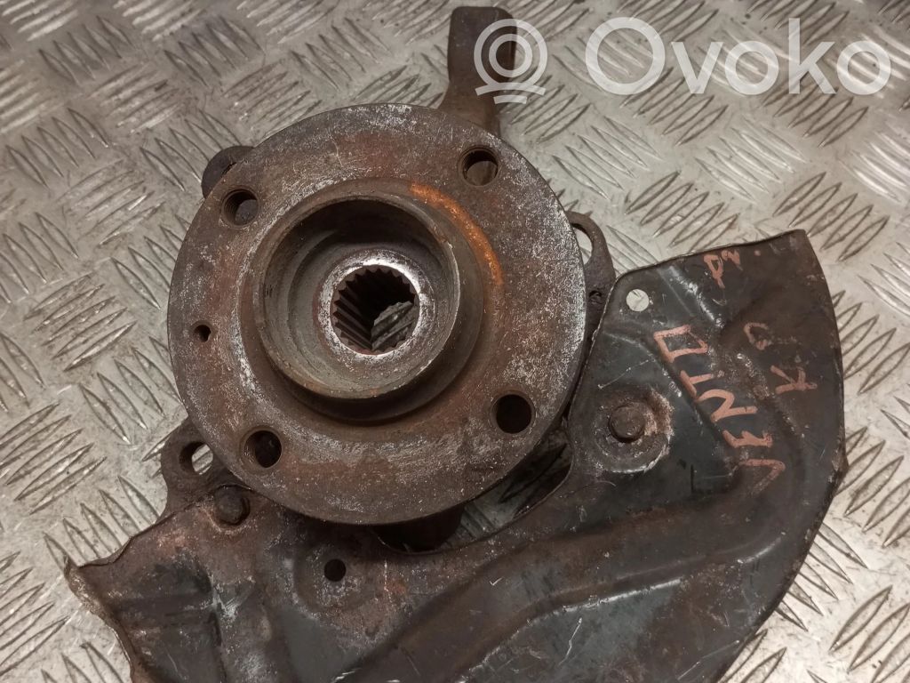 Cubo de rueda delantera