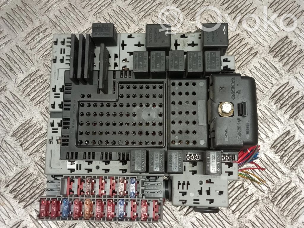 Fuse box set   30679527,0529978