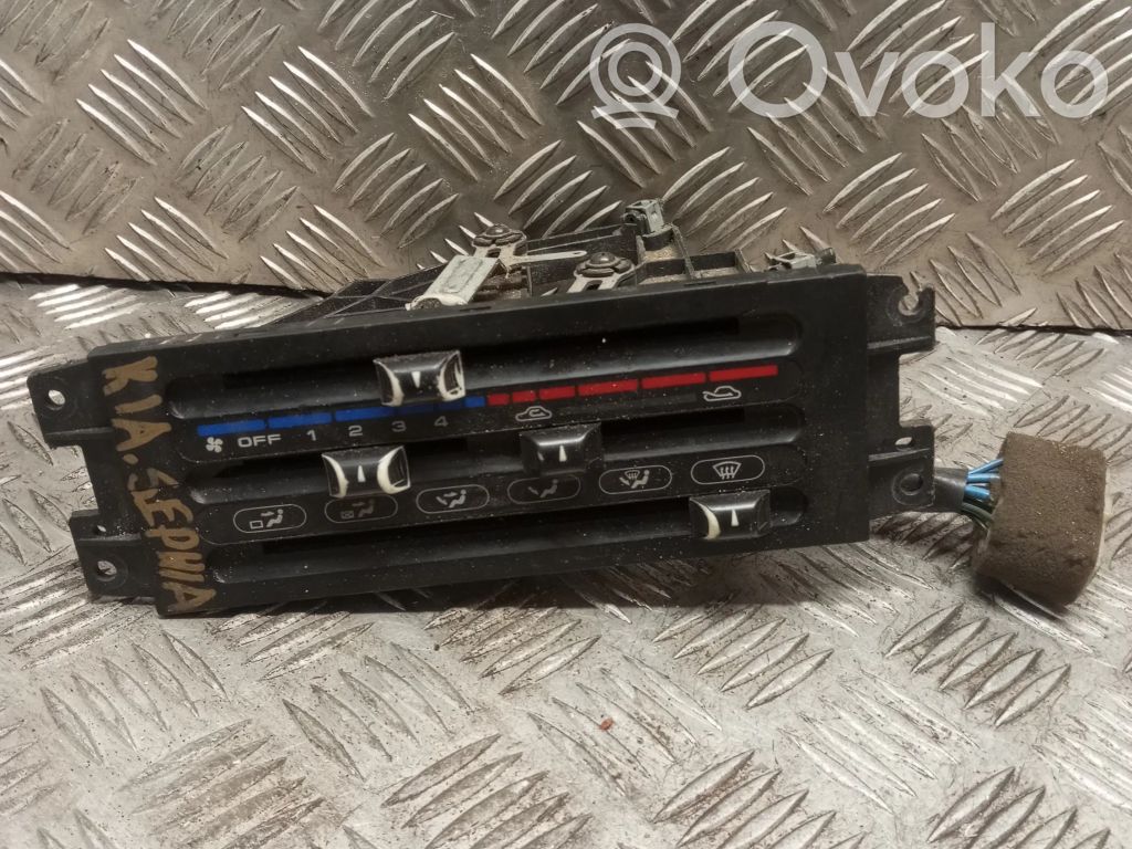 Climate control unit   0K20N61190
