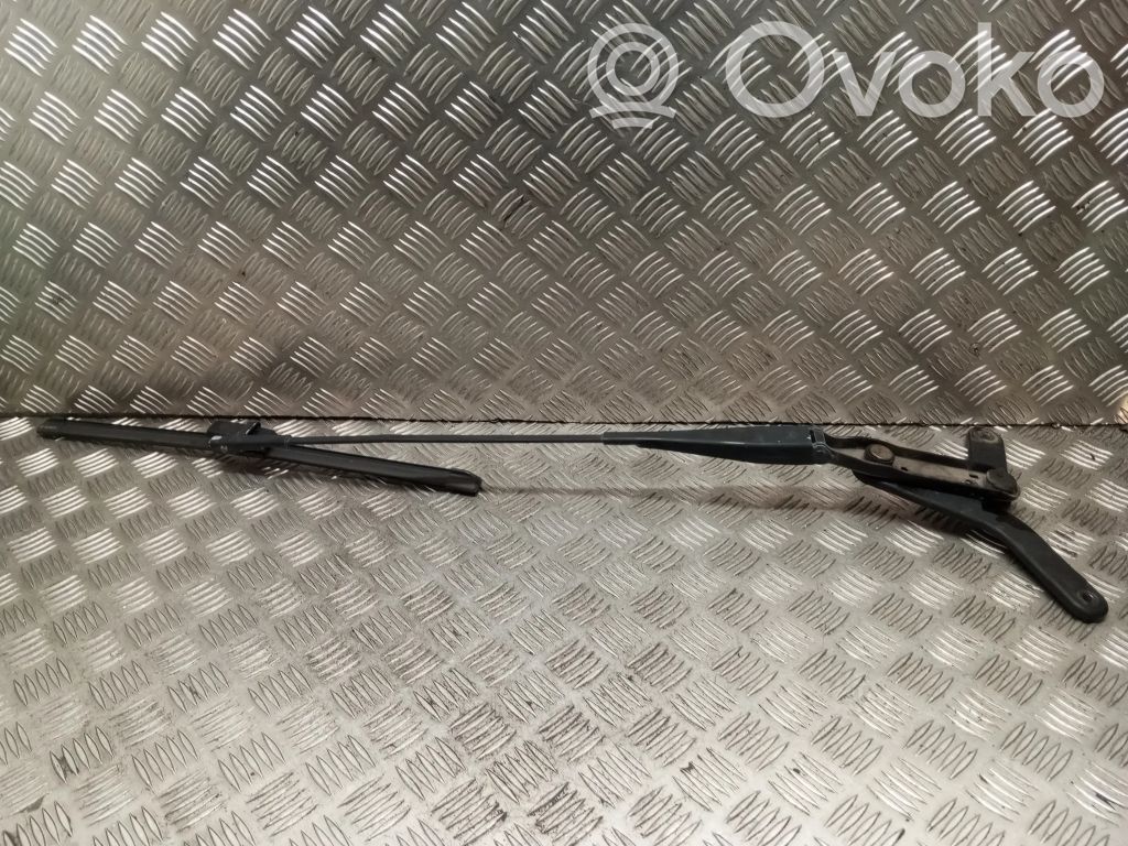 Priekinio stiklo valytuvas   3M5117526CD
