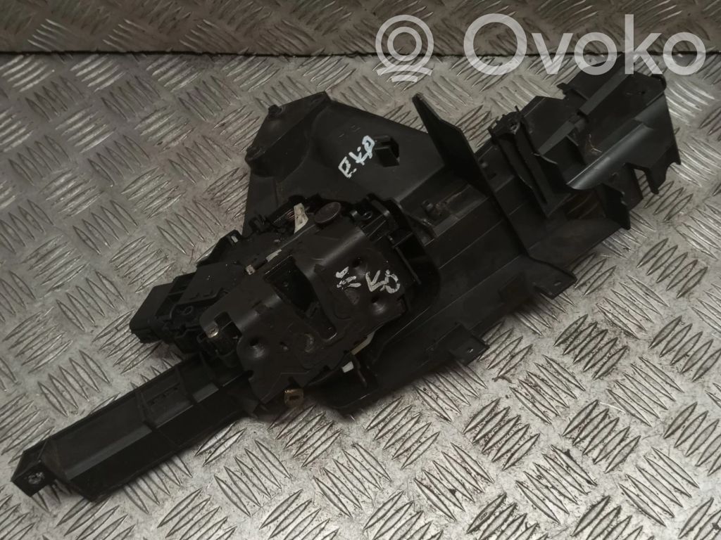 Front door lock   9240030