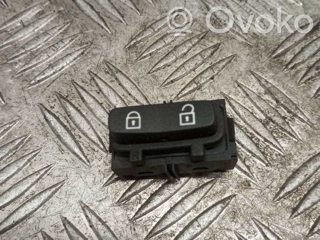 Other switches/knobs/shifts   30710476