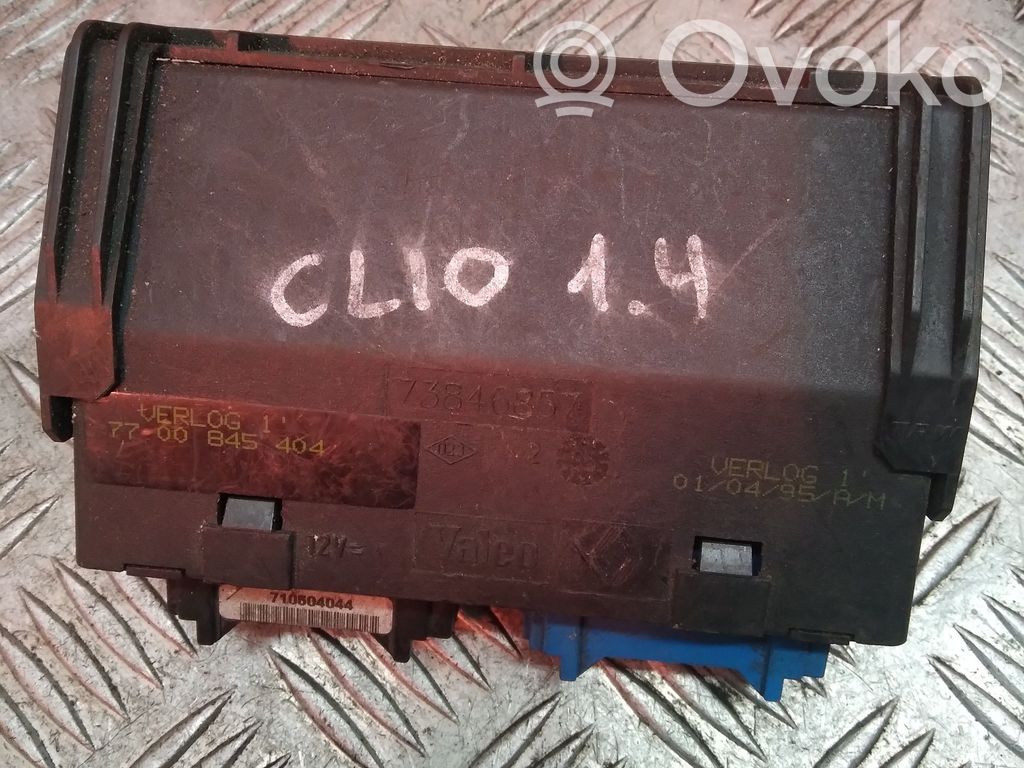 Renault Clio I Komforto modulis 