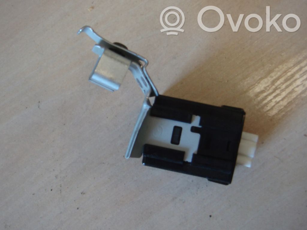 Mazda 6 Keyless (KESSY) go control unit/module 