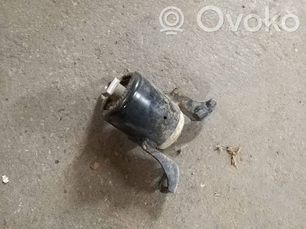Ford Fiesta Engine mount bracket 