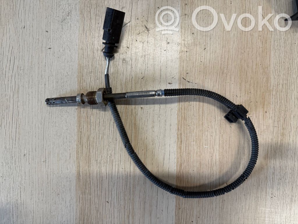 Audi A4 S4 B8 8K Izplūdes gāzu temperatūras sensors 