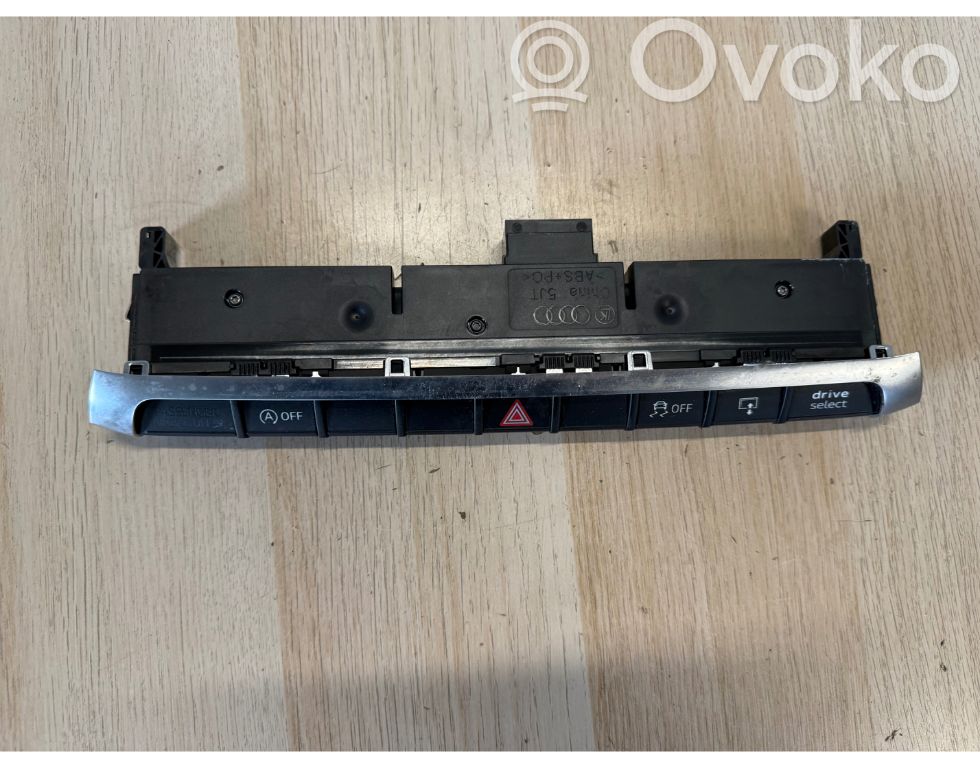 Audi A3 S3 8V Hazard light switch 