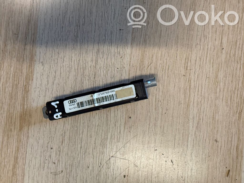 Audi A1 Antenos stiprintuvas 